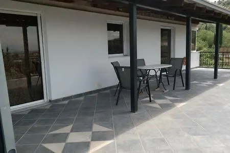 Case de vacanță Oasis Of Calmnessε Ardani